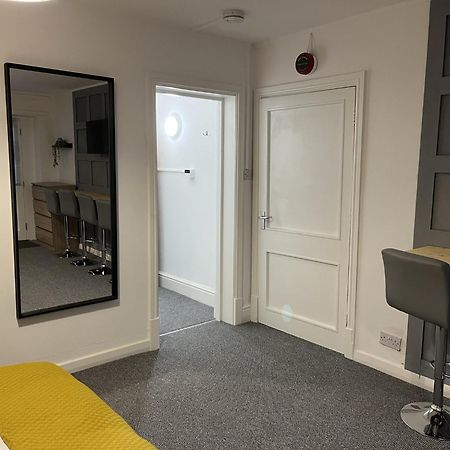 The Cozy Apartment Глостер Экстерьер фото